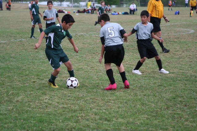 2011/04(April)/soccer/640x480_2011-04-30-Soccer Tournament-137.JPG